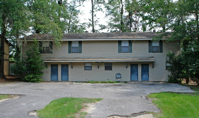 3264 Nekoma Ln in Tallahassee, FL - Building Photo - Building Photo