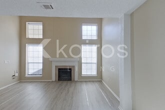 2106 Woodnote Ln in Garland, TX - Building Photo - Building Photo