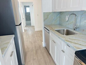 7293 Gary Ave in Miami Beach, FL - Building Photo - Building Photo