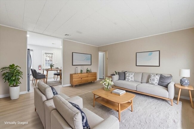 property at 52 Markham Rd