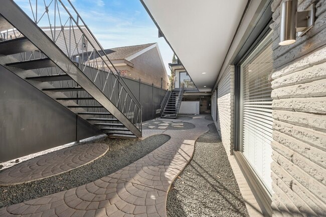 property at 234 Westheimer Rd