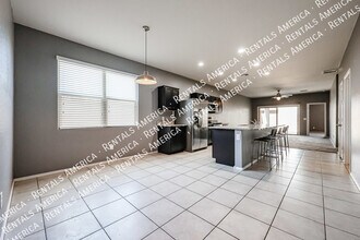 4964 E Smoky Quartz Rd in San Tan Valley, AZ - Building Photo - Building Photo