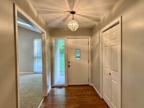 212 Talah Ln in Loudon, TN - Building Photo - Building Photo