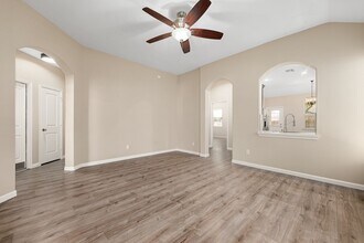 11429 W Woodmark in Conroe, TX - Building Photo - Building Photo