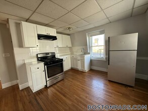 258 Lexington St in Boston, MA - Building Photo - Building Photo