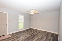 9009 Gaylord Dr in Houston, TX - Building Photo - Building Photo