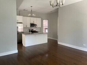 3634 S Hamilton Ave, Unit Unit 1 in Chicago, IL - Building Photo - Building Photo