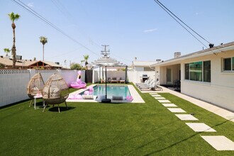 7025 E Belleview St in Scottsdale, AZ - Building Photo - Building Photo