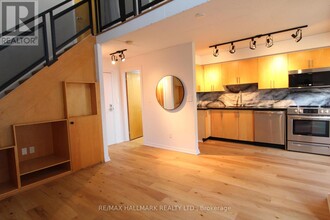 800-800 King St W in Toronto, ON - Building Photo - Building Photo