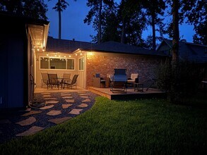 623 Hickory Ridge Dr in Shenandoah, TX - Building Photo - Building Photo