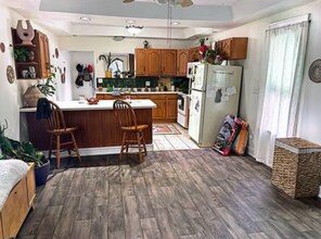 2016 7th St in Eau Claire, WI - Building Photo - Building Photo