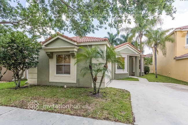 6119 Oak Bluff Way in Greenacres, FL - Building Photo - Building Photo