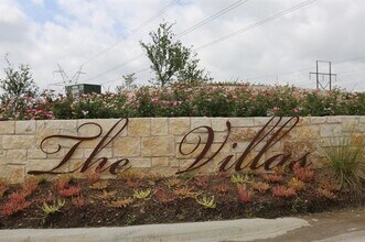 910 Ontzlake Dr in Lewisville, TX - Building Photo - Building Photo