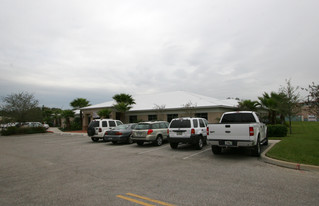 Westbay Cove South in Bradenton Beach, FL - Building Photo