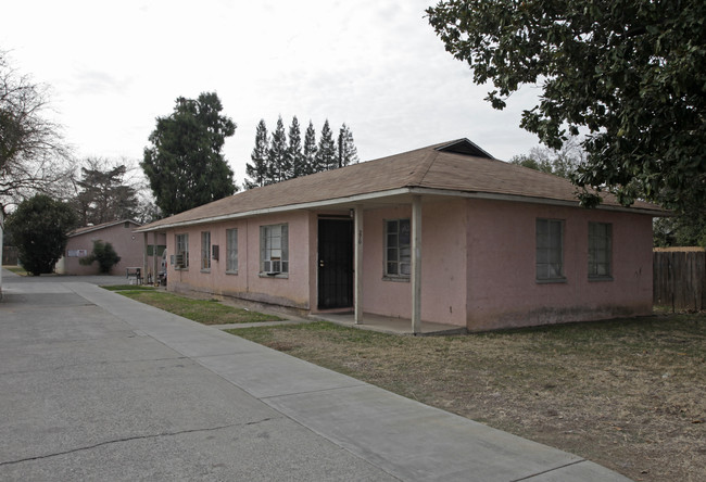 260 Harding Ave in Sacramento, CA - Foto de edificio - Building Photo