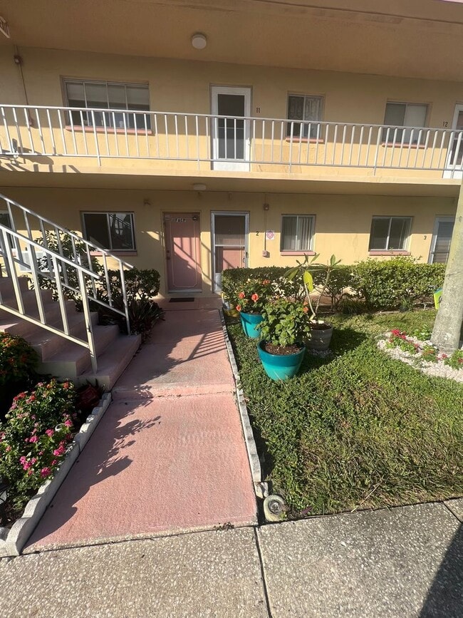 property at 2003 Greenbriar Blvd