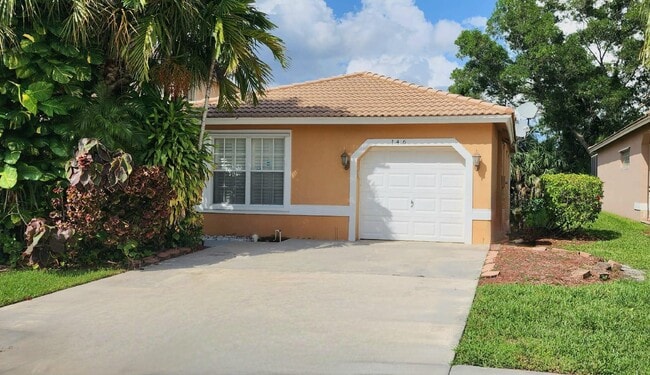 146 Prestige Dr in Royal Palm Beach, FL - Building Photo - Building Photo