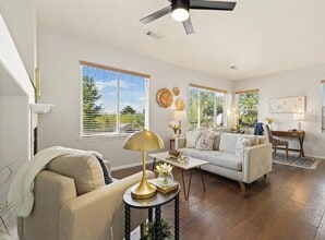 13151 Grant Cir N in Thornton, CO - Building Photo - Building Photo