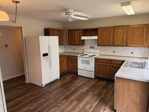 1605 Spanish Trail in Plano, TX - Building Photo - Building Photo