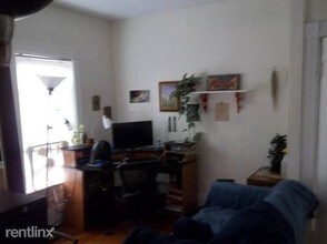 185 Lowell St-Unit -Apt 4 in Somerville, MA - Building Photo - Building Photo