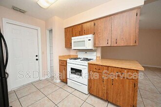 1018 Sunshine Way SW in Winter Haven, FL - Building Photo - Building Photo