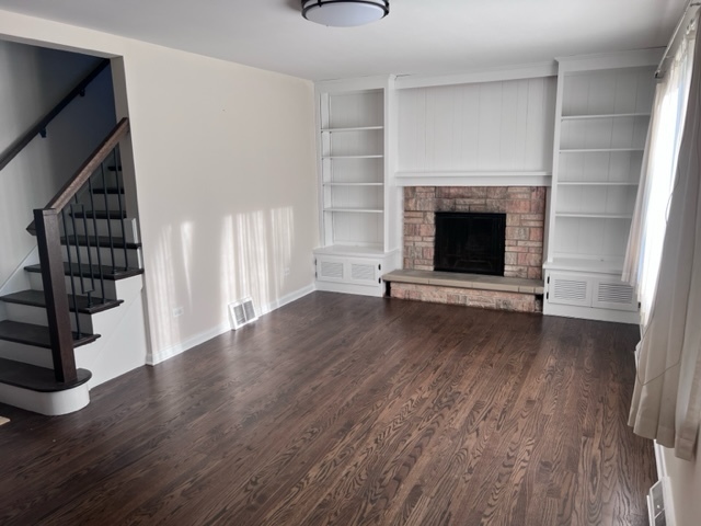 5753 Washington St in Downers Grove, IL - Building Photo - Building Photo