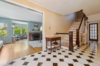 53 Beverly Rd in West Hartford, CT - Building Photo - Building Photo