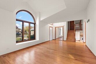 17709 Peacock Ln in Tinley Park, IL - Building Photo - Building Photo