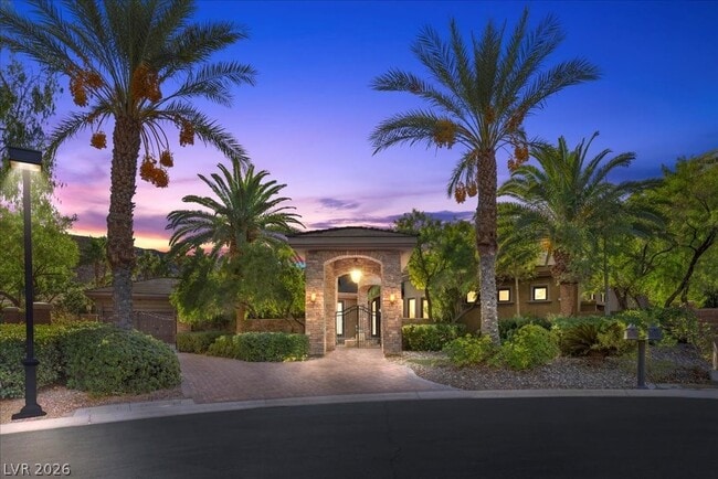 property at 514 Mandalay Ct