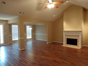 2075 Reserve Pky in Mcdonough, GA - Foto de edificio - Building Photo