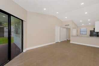 9951 Nob Hill Pl in Sunrise, FL - Building Photo - Building Photo