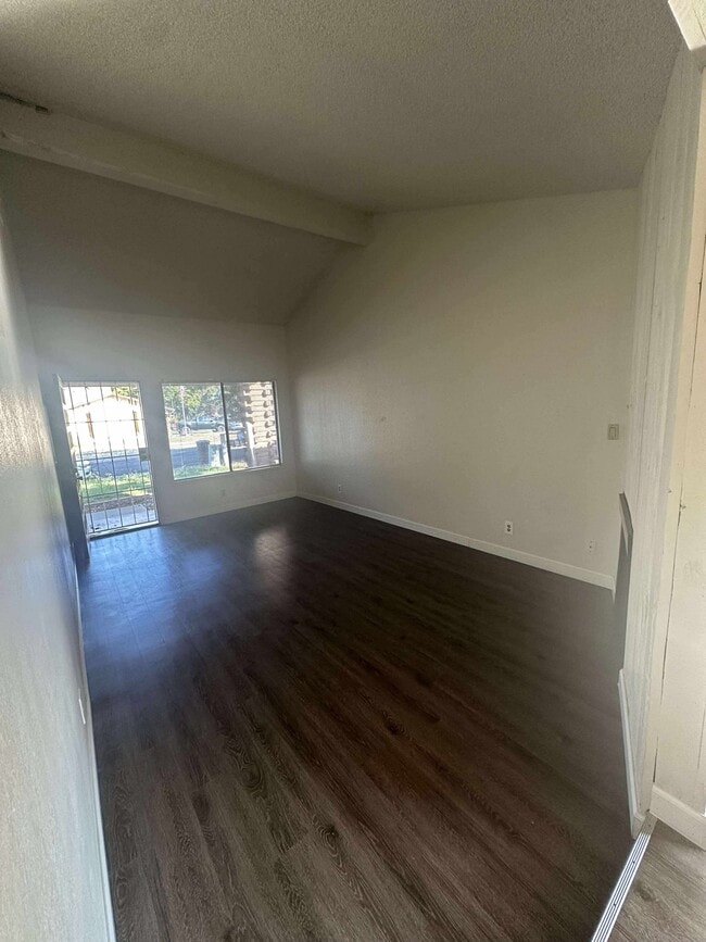 10930 Scotsman Way in Rancho Cordova, CA - Foto de edificio - Building Photo
