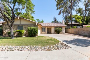 966 E Morningstar Ln in Tempe, AZ - Building Photo