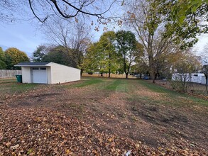 10247 Dunn Ave in Lake City, PA - Building Photo - Building Photo