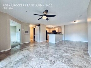 4017 Crockers Lake Blvd in Sarasota, FL - Building Photo - Building Photo