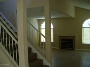 8027 Teresita Ave in Las Vegas, NV - Building Photo - Building Photo