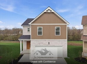 120 Lambert Fld in Nicholasville, KY - Building Photo - Building Photo