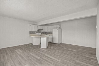 2915 Orchard Ave in Grand Junction, CO - Building Photo - Building Photo