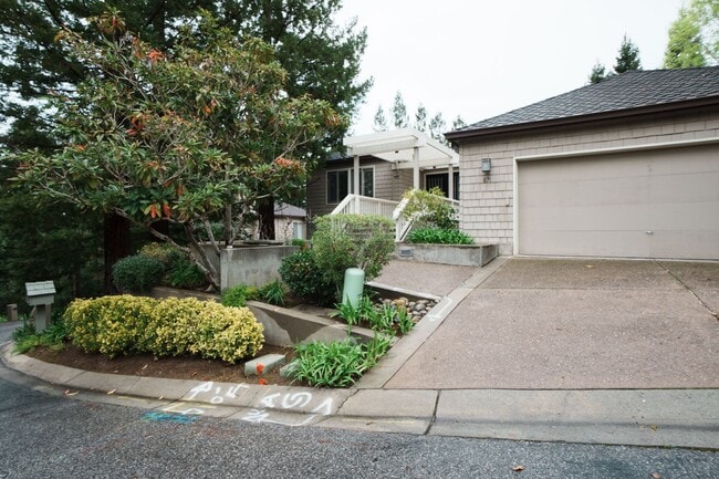 property at 671 Manresa Ln