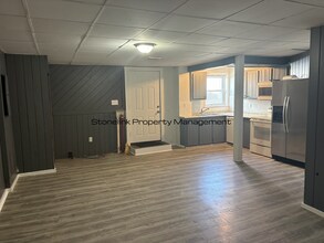 21 Kenyon Ave in Pawtucket, RI - Building Photo - Building Photo