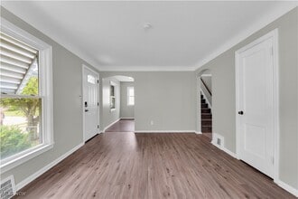 2506 Brookdale Ave in Parma, OH - Building Photo - Building Photo