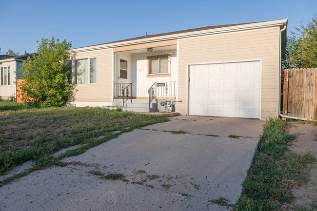 1517 Converse Ave in Cheyenne, WY - Building Photo - Building Photo