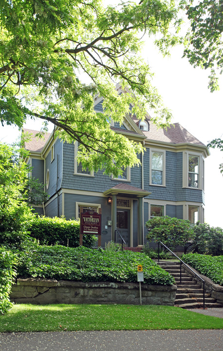 Victorian Apartments in Tacoma, WA - Building Photo