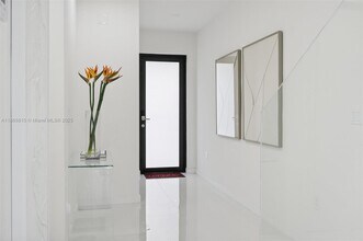 1152 SW 22nd Terrace in Miami, FL - Building Photo - Building Photo
