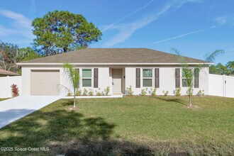 511 Trumpet St SW in Palm Bay, FL - Building Photo - Building Photo