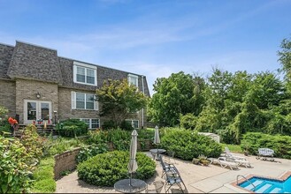 1100 E 6th St, Unit 7 in Des Moines, IA - Building Photo - Building Photo