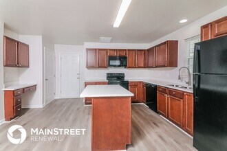 3445 Kernstown Dr in Raleigh, NC - Foto de edificio - Building Photo