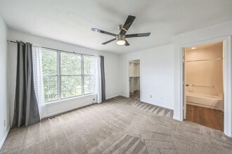 11300 Golden Eagle Pl in Waldorf, MD - Building Photo - Building Photo