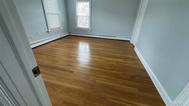 273 N Washington St in Sleepy Hollow, NY - Building Photo - Building Photo