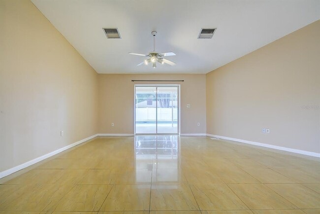 2406 Appian Ave in Spring Hill, FL - Building Photo - Building Photo